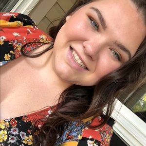 Meet your Posher, Bobbi